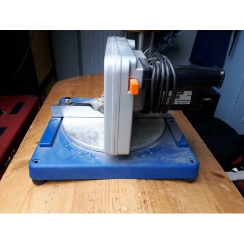 afkortzaag / verstekzaag zaagmachine