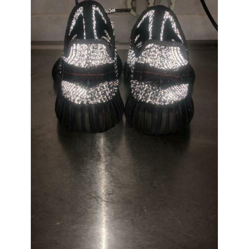 Adidas yeezy 42 zwart (us8,5 )