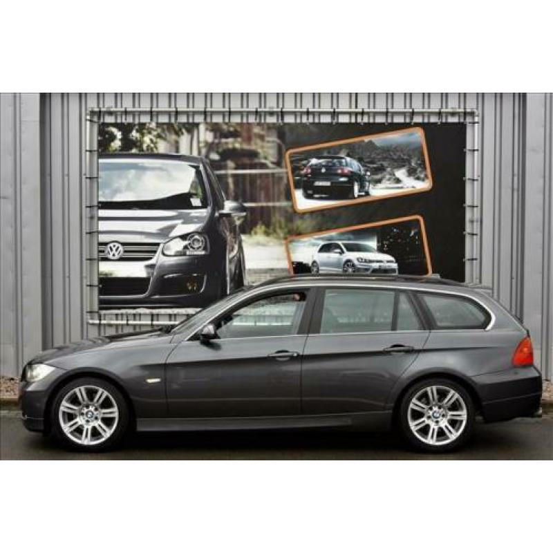 BMW 3 Serie Touring 325i 218pk High Executive XENON NAVI CLI