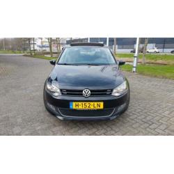Volkswagen Polo 1.4 16V FSI 86pk style 2011 Zwart pano/airco