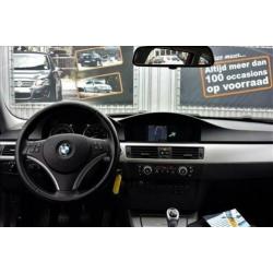 BMW 3 Serie Touring 325i 218pk High Executive XENON NAVI CLI