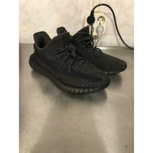 Adidas yeezy 42 zwart (us8,5 )
