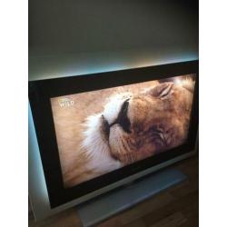Prachtige Philips Cineos 42” Lcd Ambilight