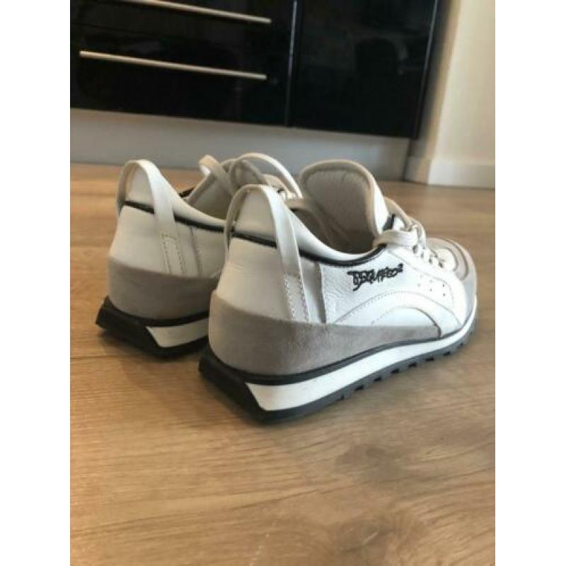 Dsquared schoenen maat 38