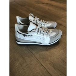 Dsquared schoenen maat 38