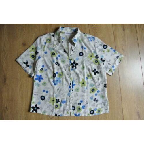 sommermann blouse 46 wit met blauwe bloemetjes zga nieuw