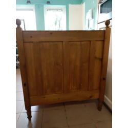Brocante ledikant
