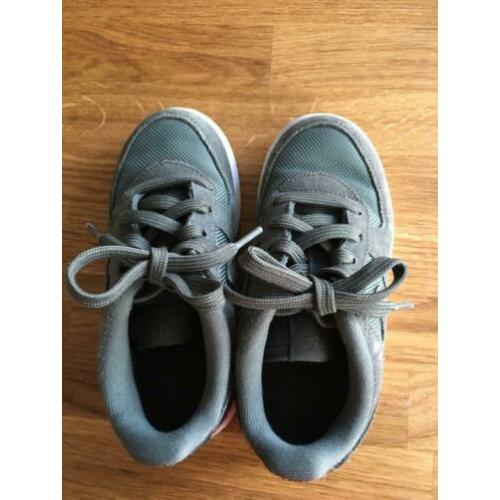 Nike schoenen maat 26