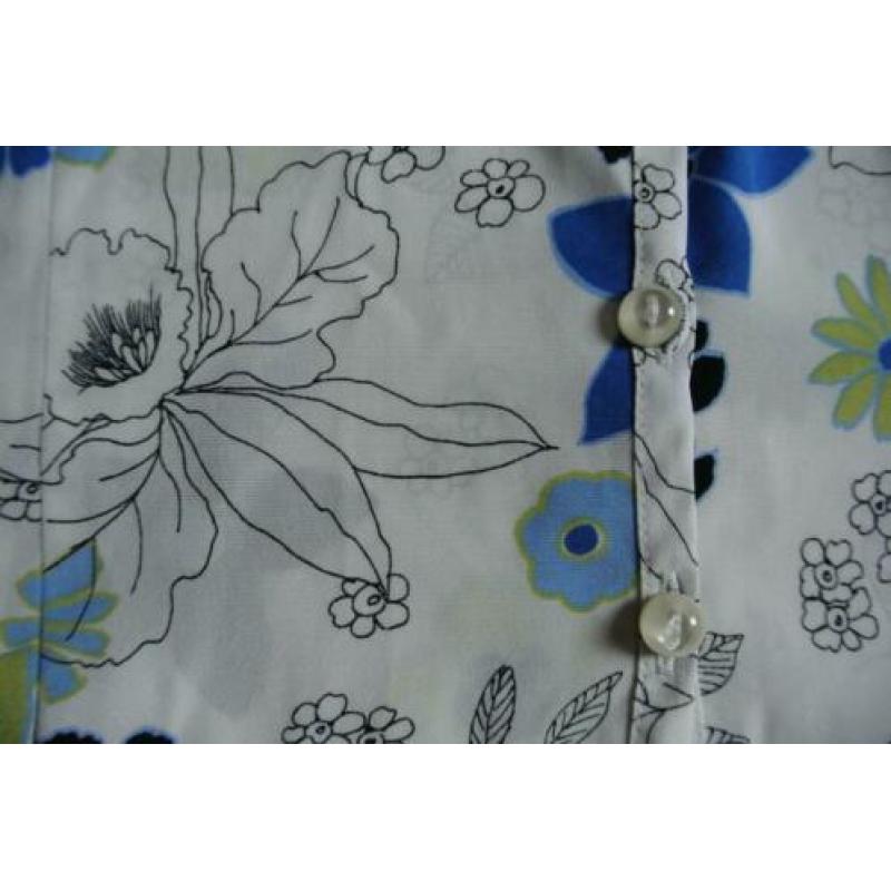 sommermann blouse 46 wit met blauwe bloemetjes zga nieuw