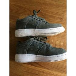 Nike schoenen maat 26