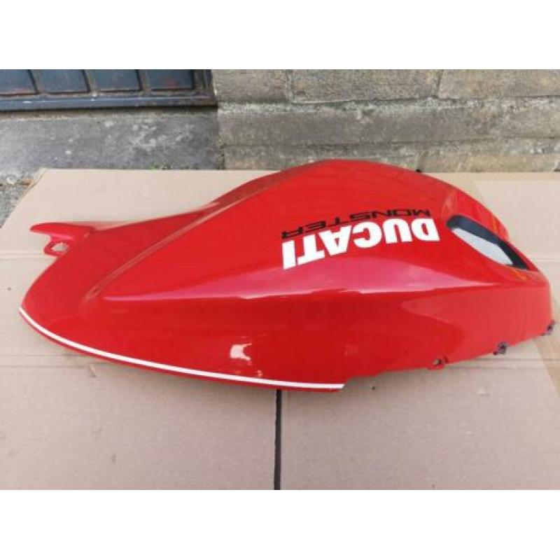 Kuip Ducati Monster 1100 EVO 2011 2012 2013 Kap Tank