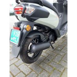 Stoere Peugeot kisbee snor STREET Bomvol! 1e eigenaar!!
