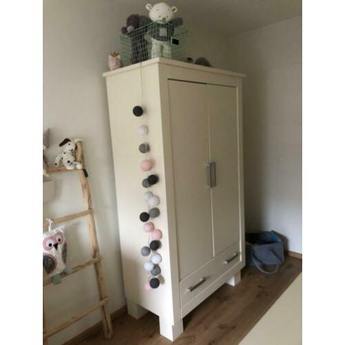 Mooie complete babykamer!