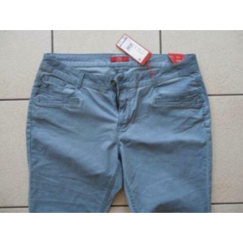 Nieuwe broek S. Oliver ankle maat 44/46