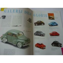 Folder van Renault dd.1994 met een overzicht van modelauto's