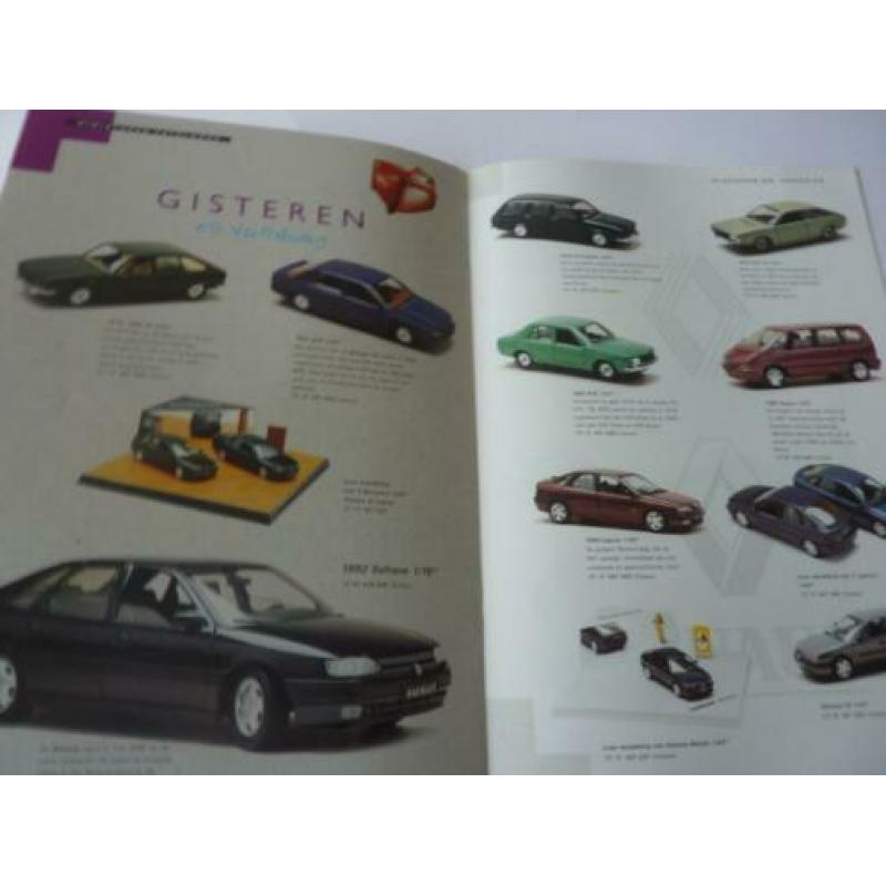 Folder van Renault dd.1994 met een overzicht van modelauto's