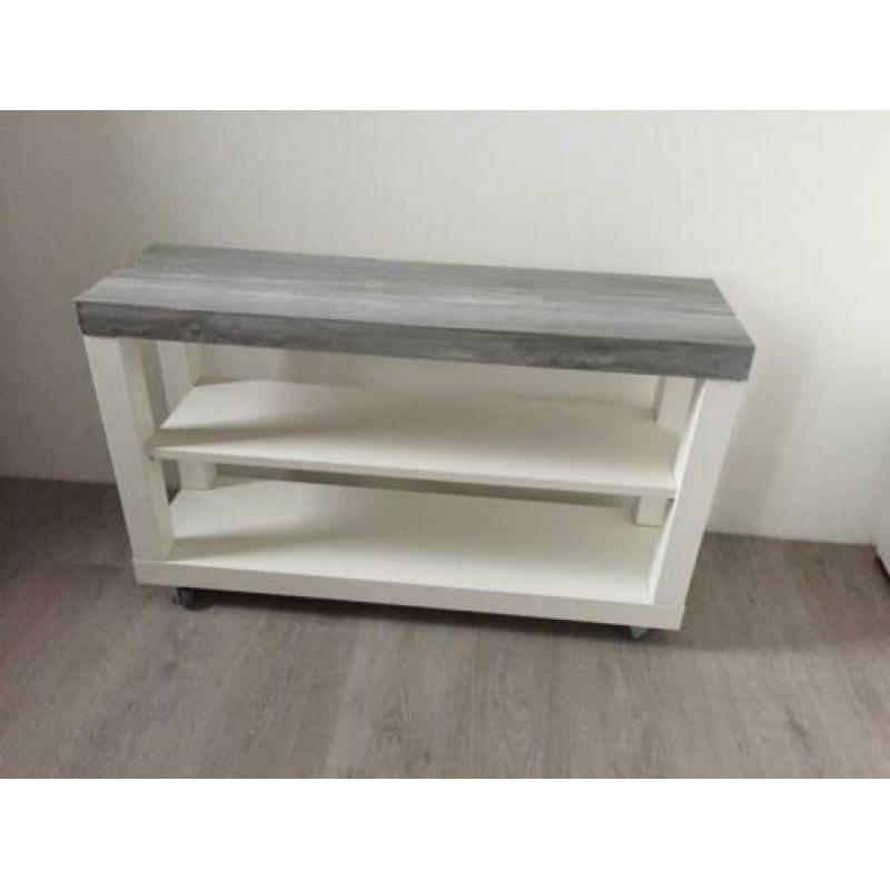 Ikea tv meubel wit/grijs op wieltjes