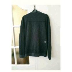 Non Grada vest maat XL