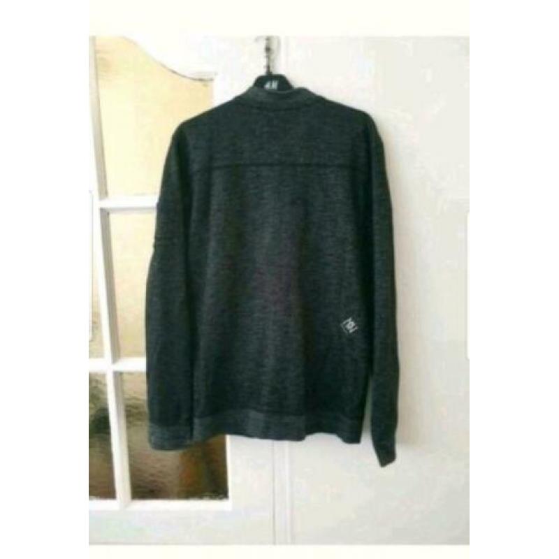 Non Grada vest maat XL