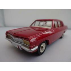 Opel Admiral Rood nr: 513 van Dinky Toys-Atlas 1/43