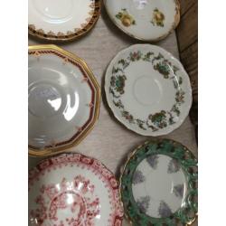 6 schotels met gouden accenten voor €5,-
