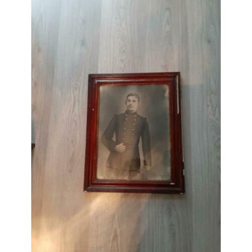 Originele foto in lijst militair. Ww1?