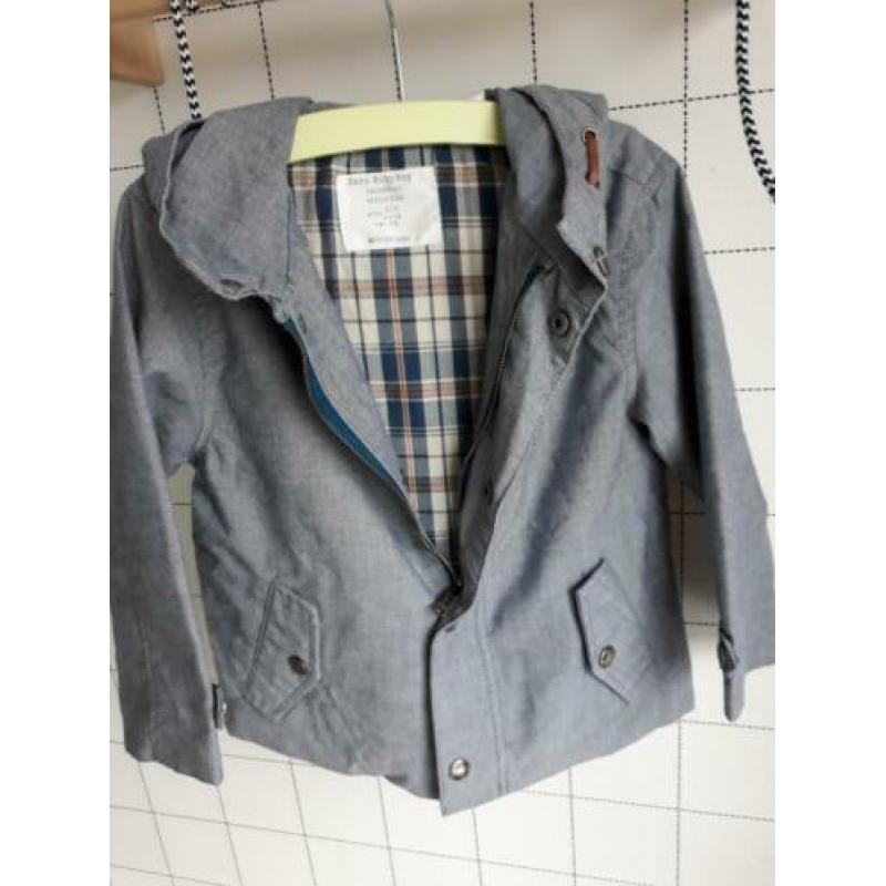 Zara jas maat 98