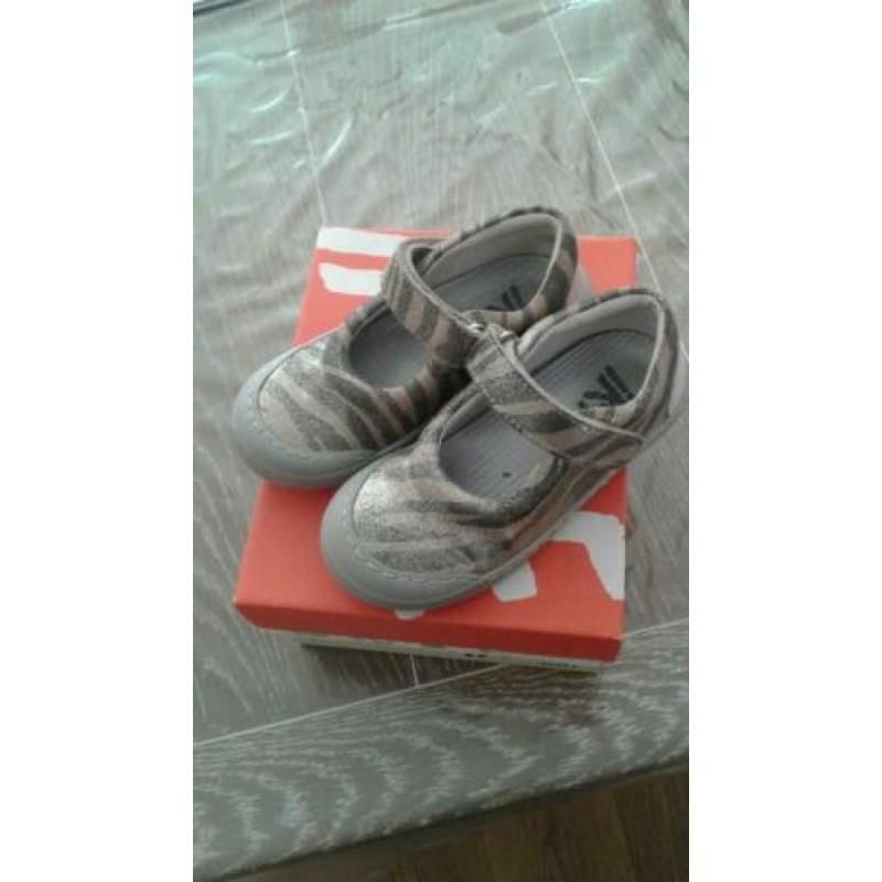 Te koop zgan Ikke meisjes ballarina schoenen maat 26 leder