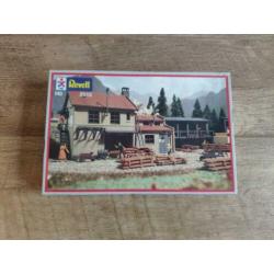 Assortiment model huisjes (incl. Revell)