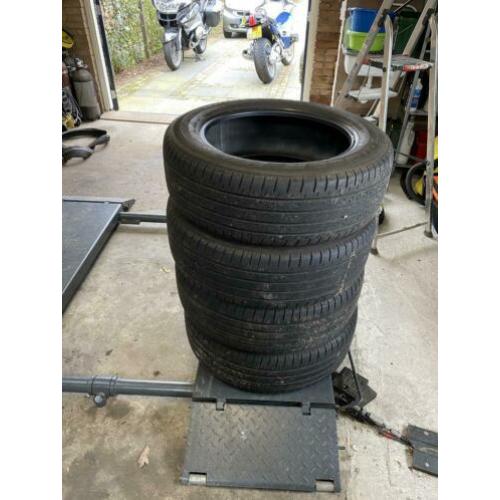 Bridgestone 225/60R18 100H