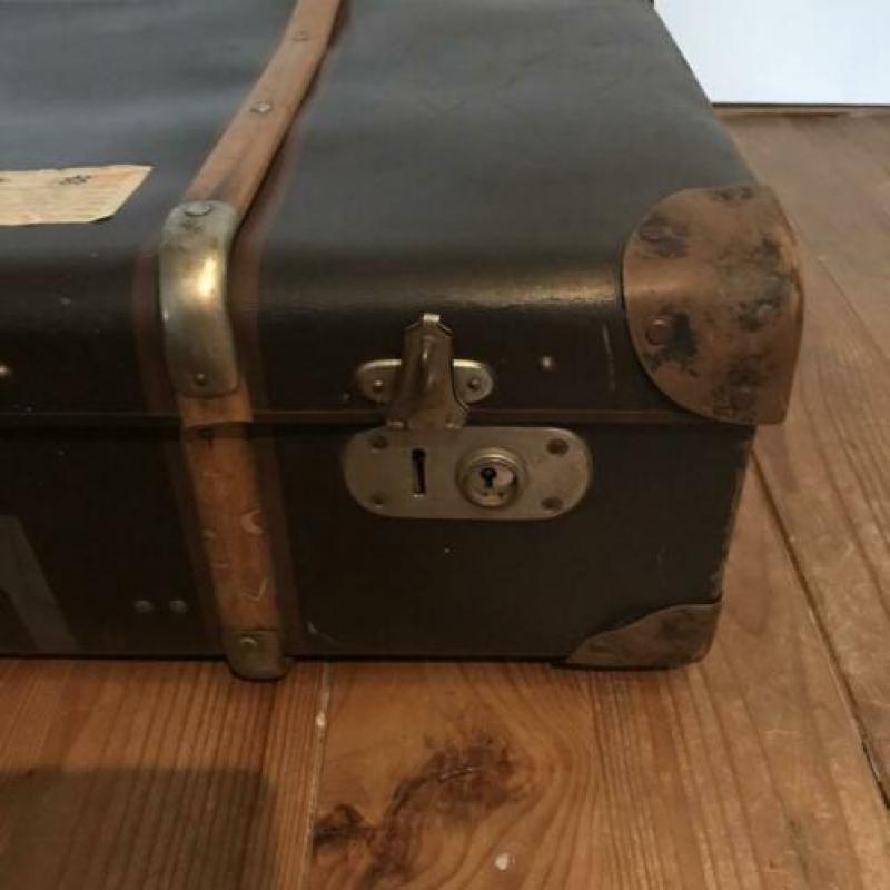 Vintage koffer met houten beslag