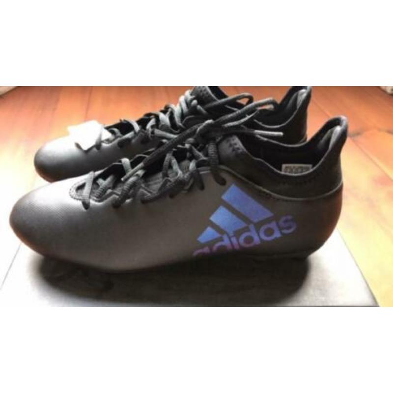 Nieuw! Adidas voetbalschoenen X17.3FG Normaal €80