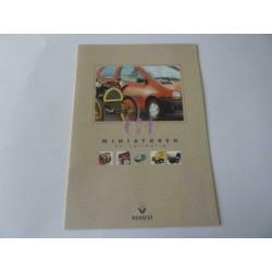 Folder van Renault dd.1994 met een overzicht van modelauto's