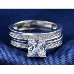 Dubbele ring met zirconia - goede kwaliteit - maat 7 / 8 / 9