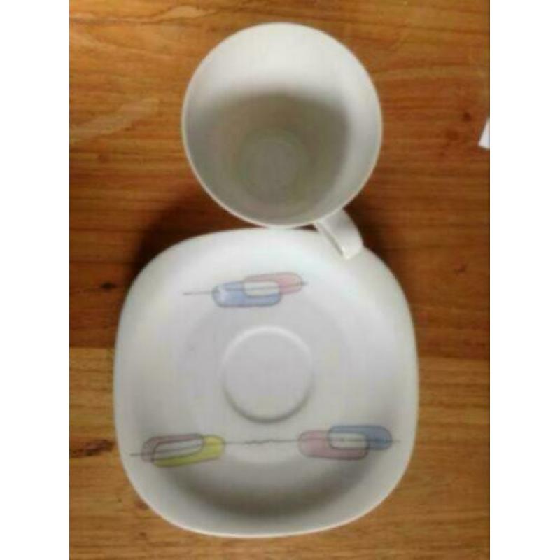 Kop en schotel Jenny ( vintage ) servies