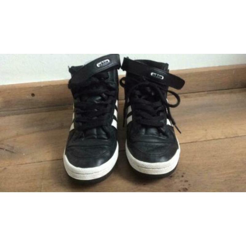 Adidas maat 38 zgan