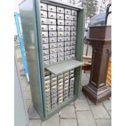 Vintage ladenkast 1960