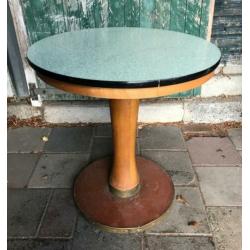 antieke ronde cafe-tafel in art-deco stijl.