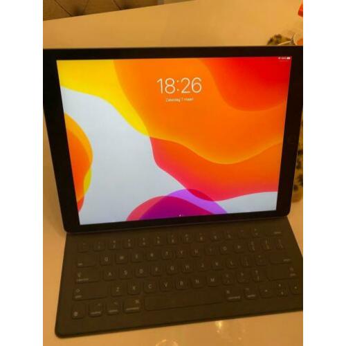 Ipad Pro 12.9 2de gen 256GB + origineel apple toetsenbord
