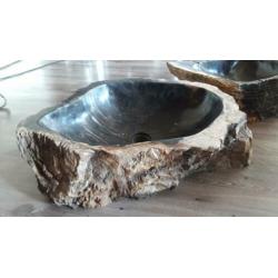 wastafel/wasbak versteend hout