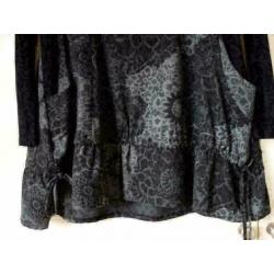 2932 Gloednieuwe tuniek jurk MISS ETAM; Mt=42"
