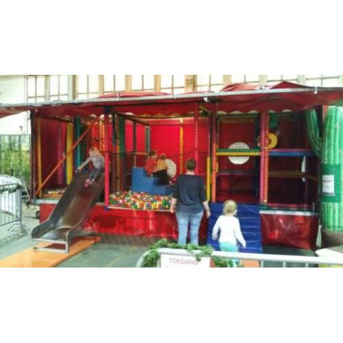 Pretmobiel, speel aanhanger te huur