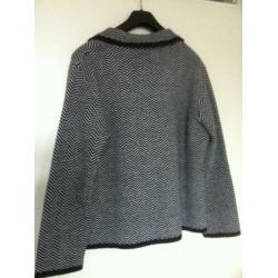 Zwart/wit vestjasje in Chanellook van Blue Seven Women maat