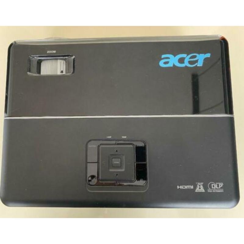 Acer P1100 DLP Projector (Beamer) HDMI VGA