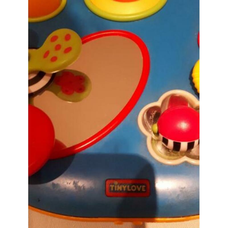 Baby activitycentre van Tinylove. Zeer goede staat! Heeft aa