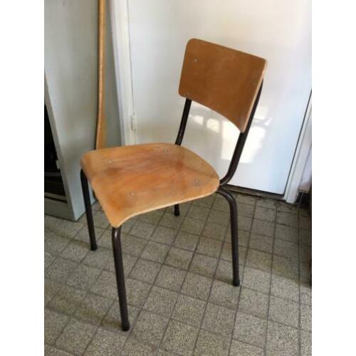 Vintage school stoel , 9 op voorraad