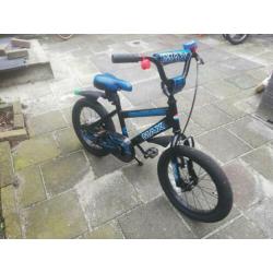 Fiets.. 16 inch.. Vanaf 5 jaar ongeveer.