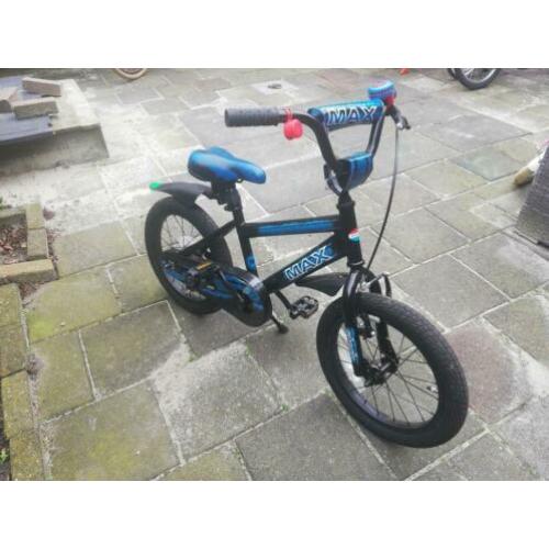 Fiets.. 16 inch.. Vanaf 5 jaar ongeveer.