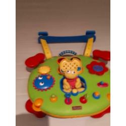 Baby activitycentre van Tinylove. Zeer goede staat! Heeft aa