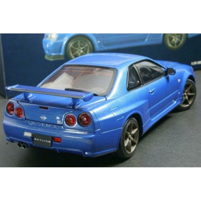 Ebbro Nissan Skyline GT-R Bayside blue 1/24 schaal mega vet